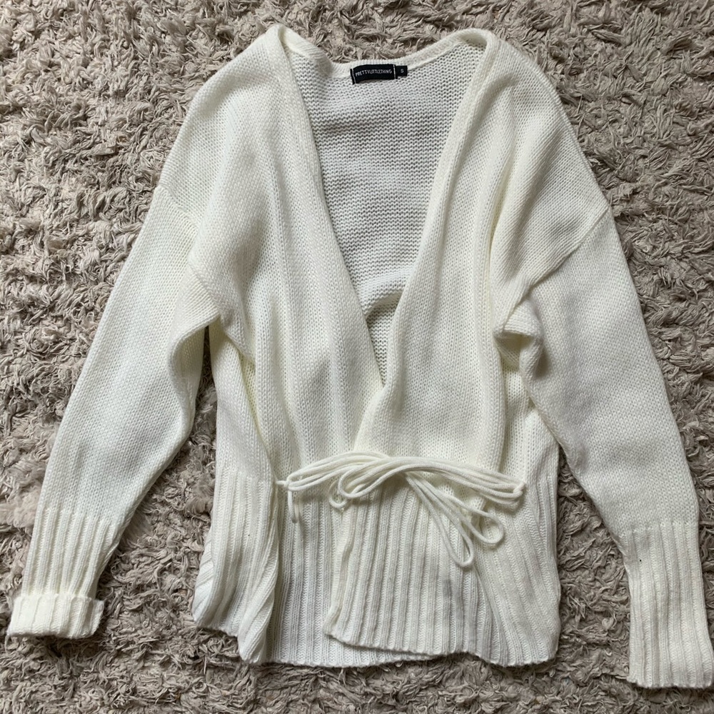 Prettylittlething waist tie sweater